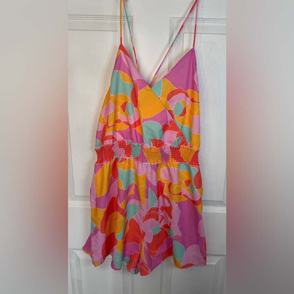 NWT Women’s Mooncolour Romper size Large